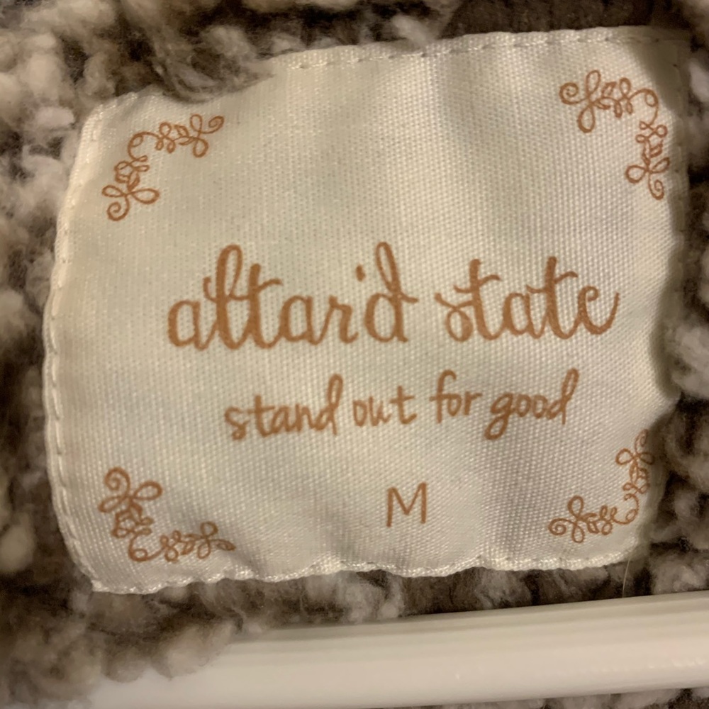 Fleece pullover.- Altered State - Picture 2 of 2